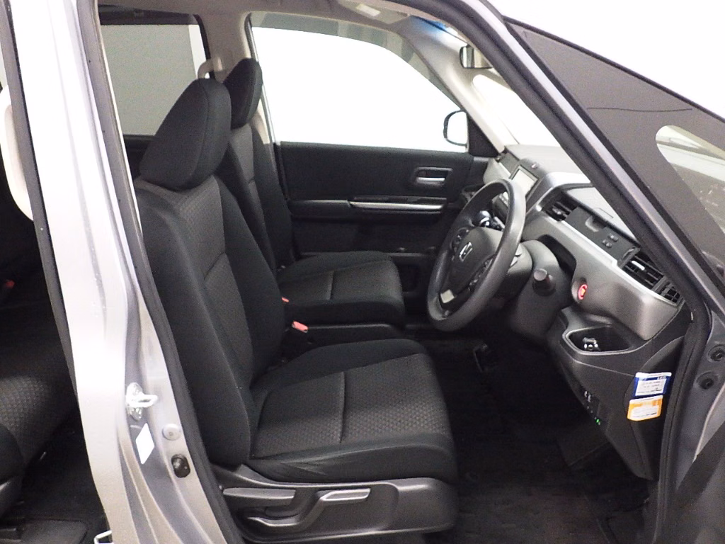 HONDA FREED+
