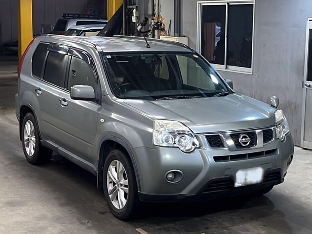 NISSAN X-TRAIL