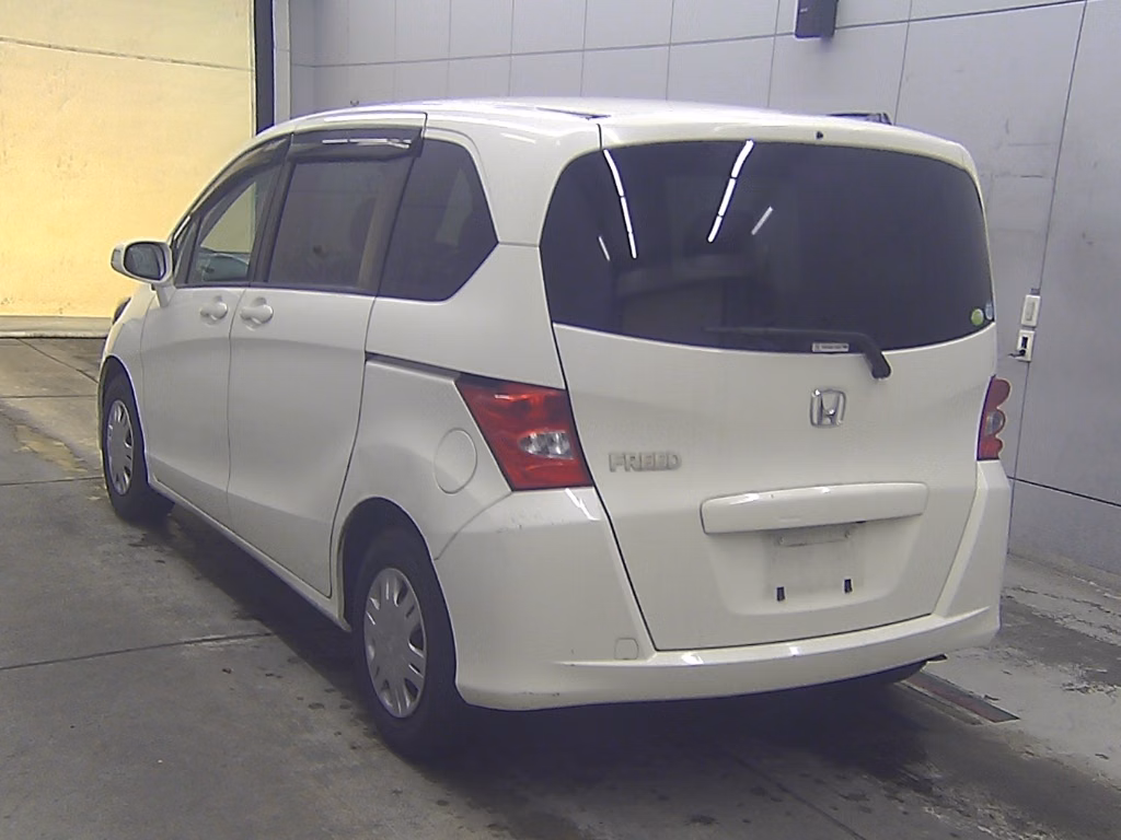 HONDA FREED