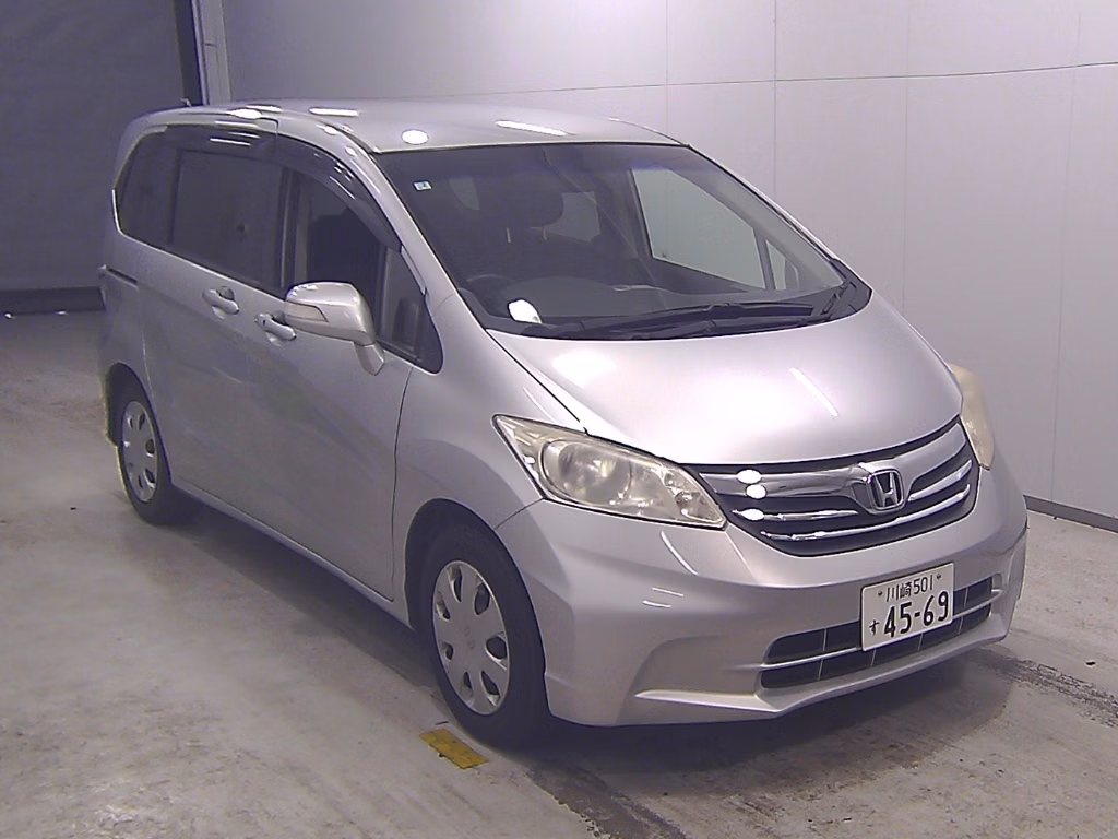 HONDA FREED