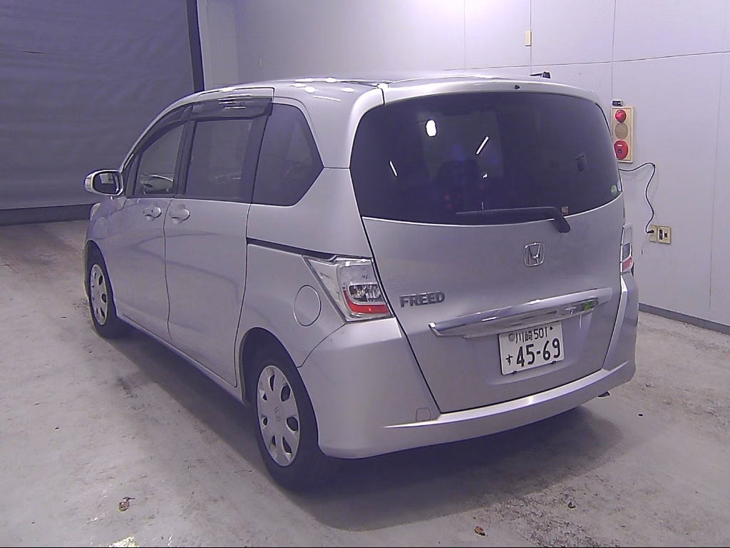 HONDA FREED