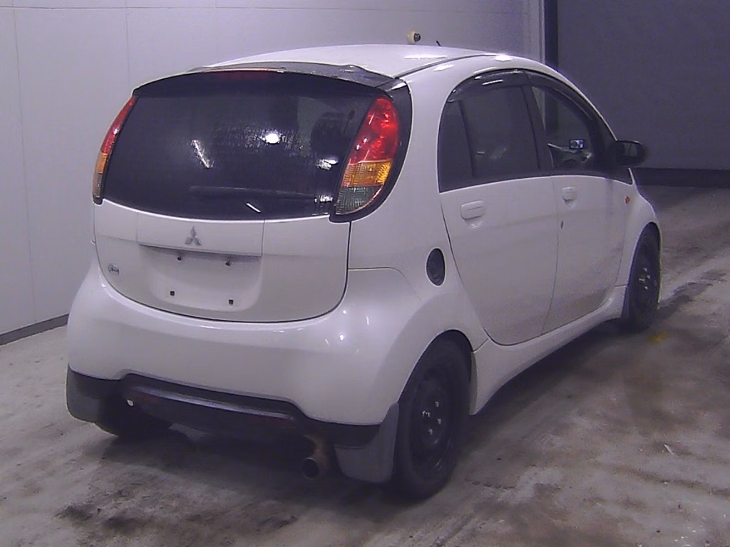 MITSUBISHI I