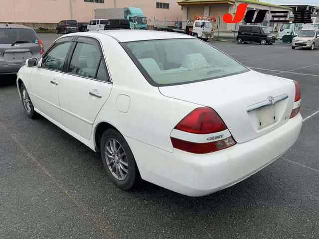 TOYOTA MARK II