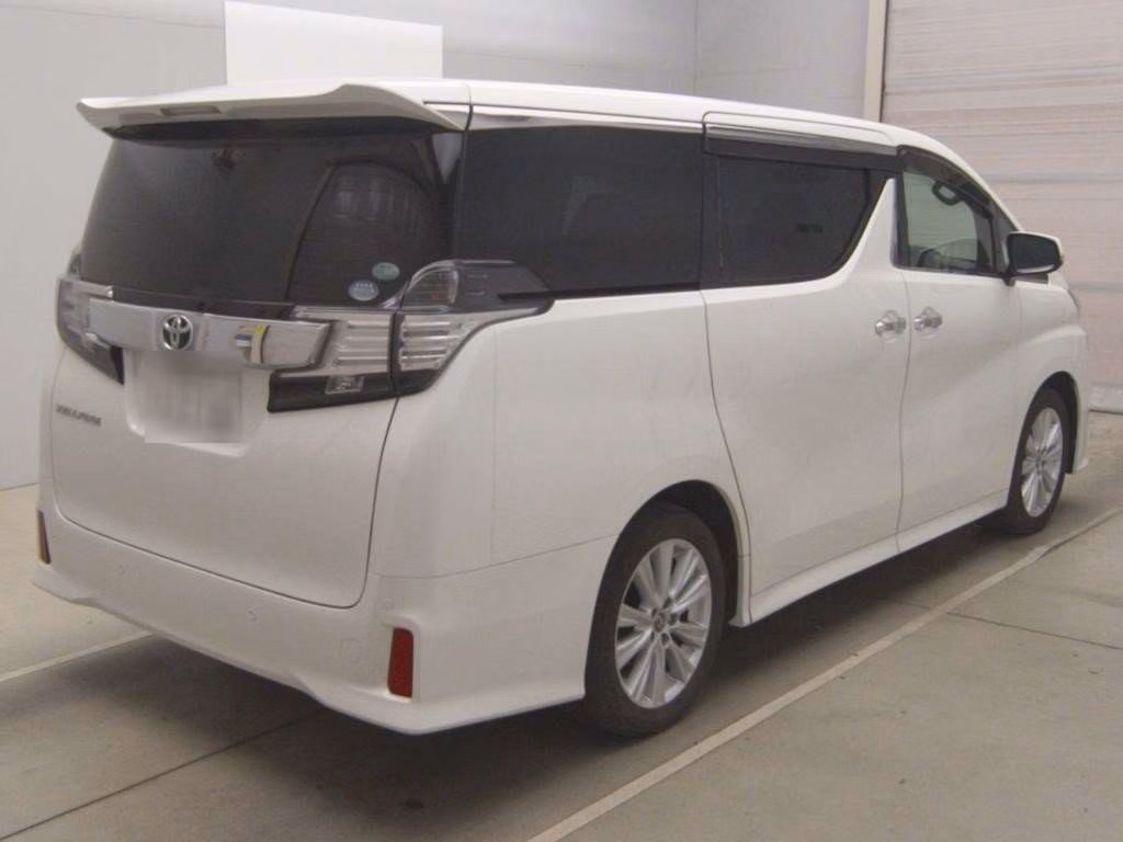 TOYOTA VELLFIRE