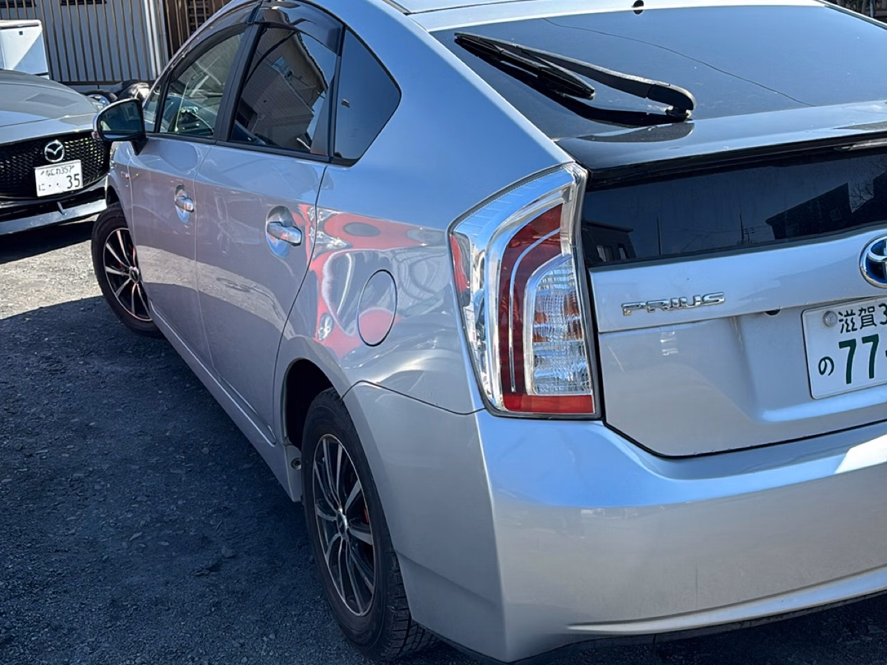 TOYOTA PRIUS
