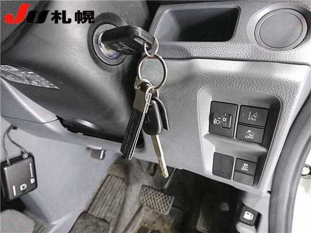 HONDA N-VAN