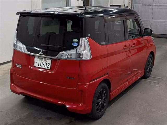 MITSUBISHI DELICA D:2