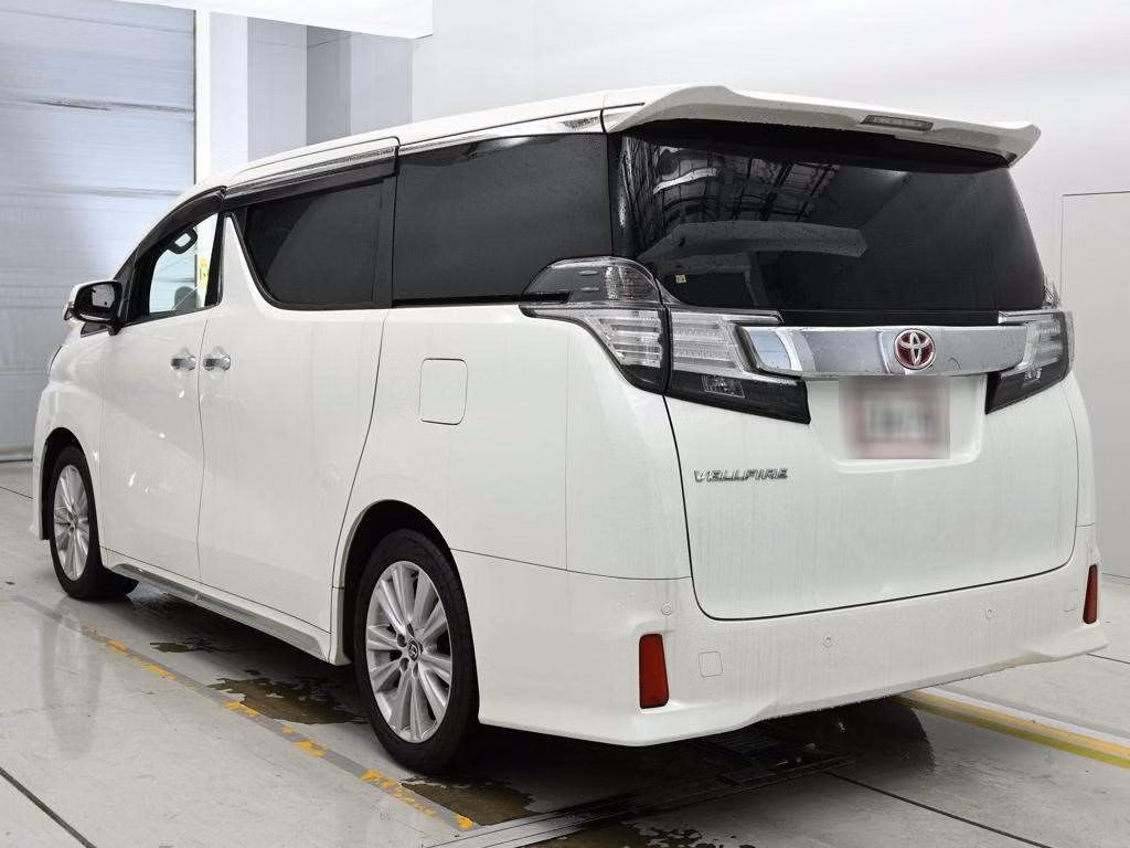 TOYOTA VELLFIRE