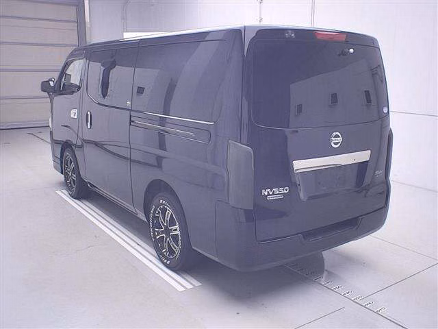 NISSAN NV350 CARAVAN