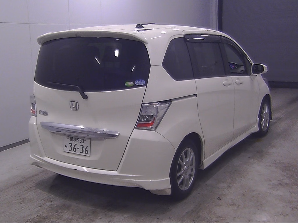 HONDA FREED