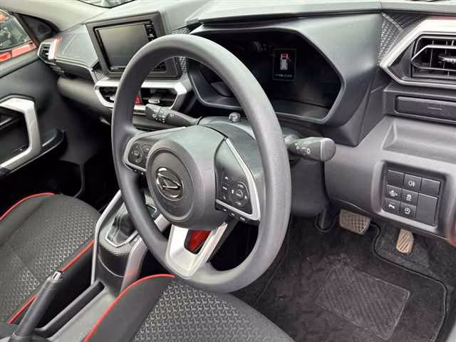 DAIHATSU ROCKY