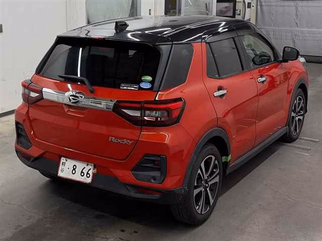 DAIHATSU ROCKY