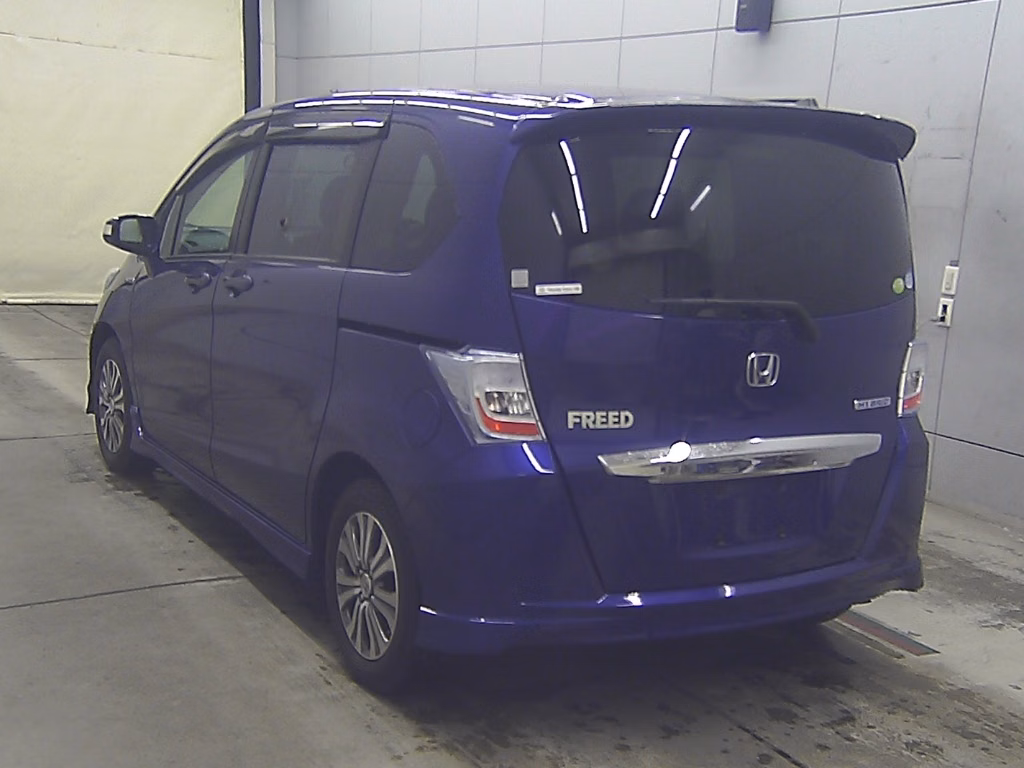 HONDA FREED