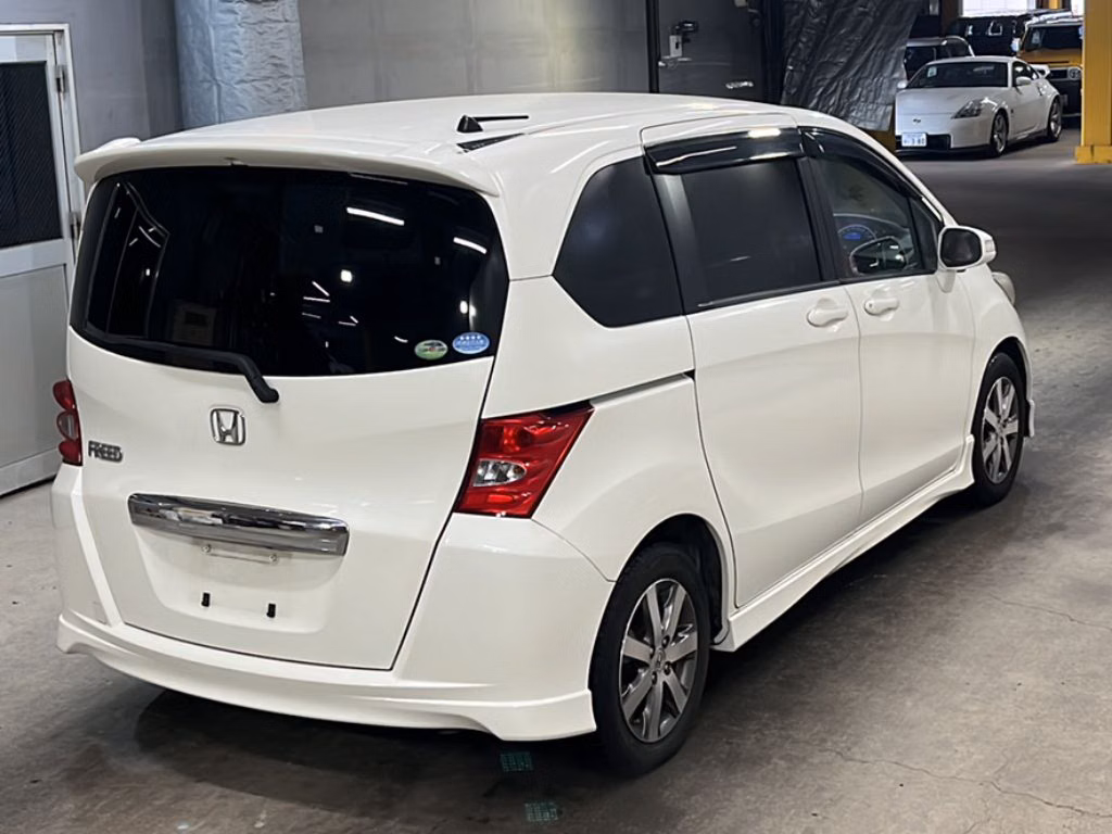 HONDA FREED
