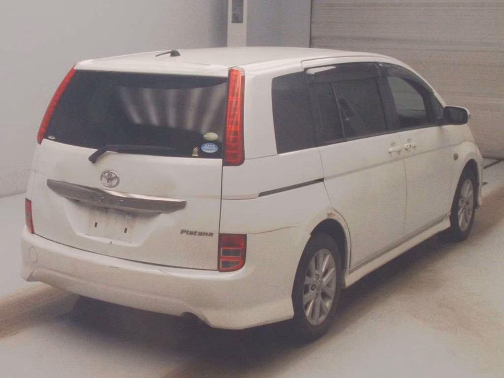 TOYOTA ISIS