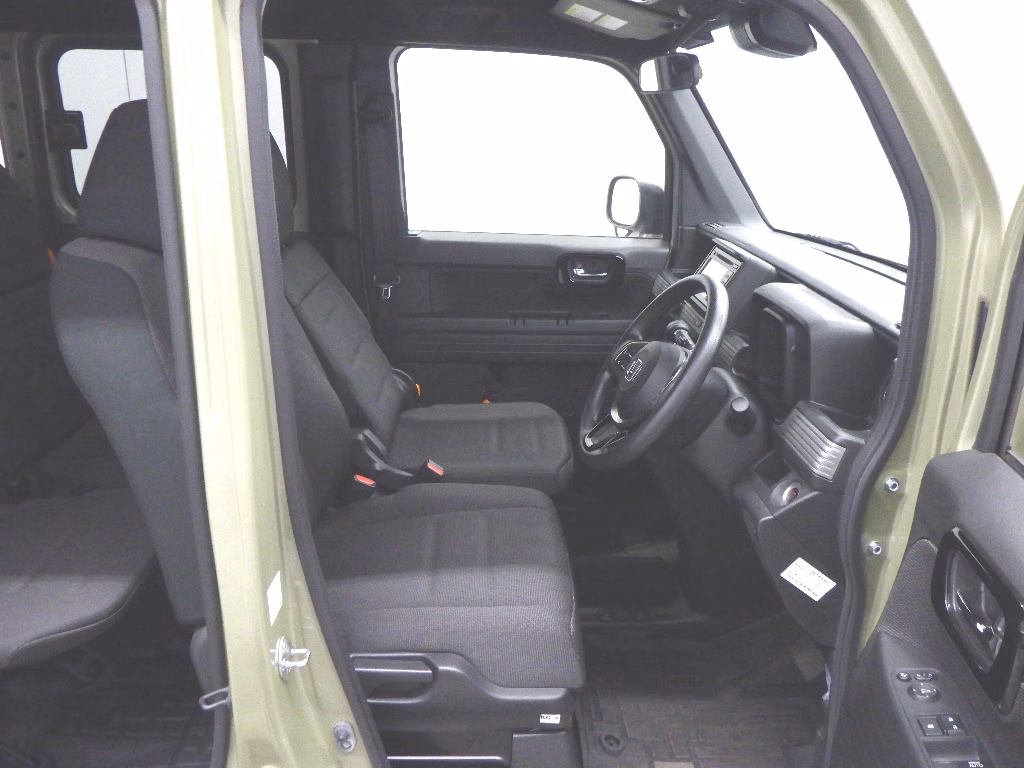 HONDA N-VAN