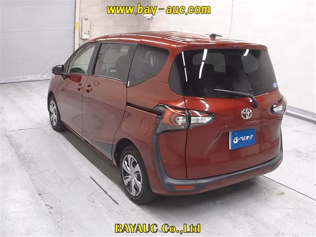 TOYOTA SIENTA