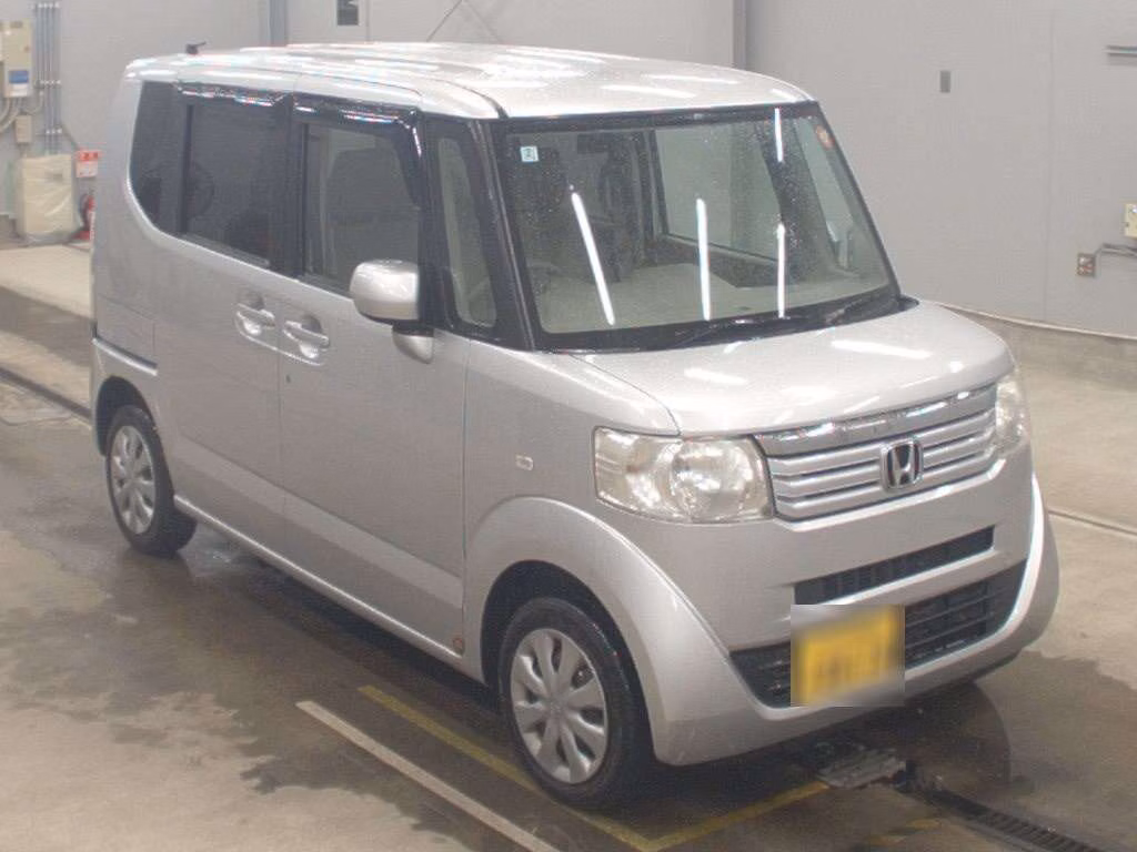 HONDA N-BOX