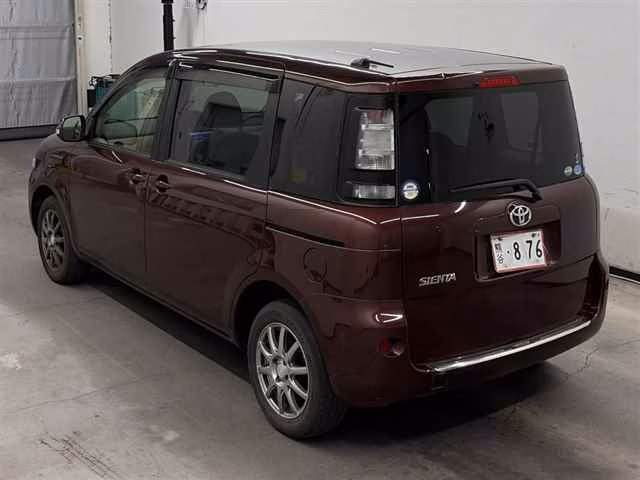 TOYOTA SIENTA