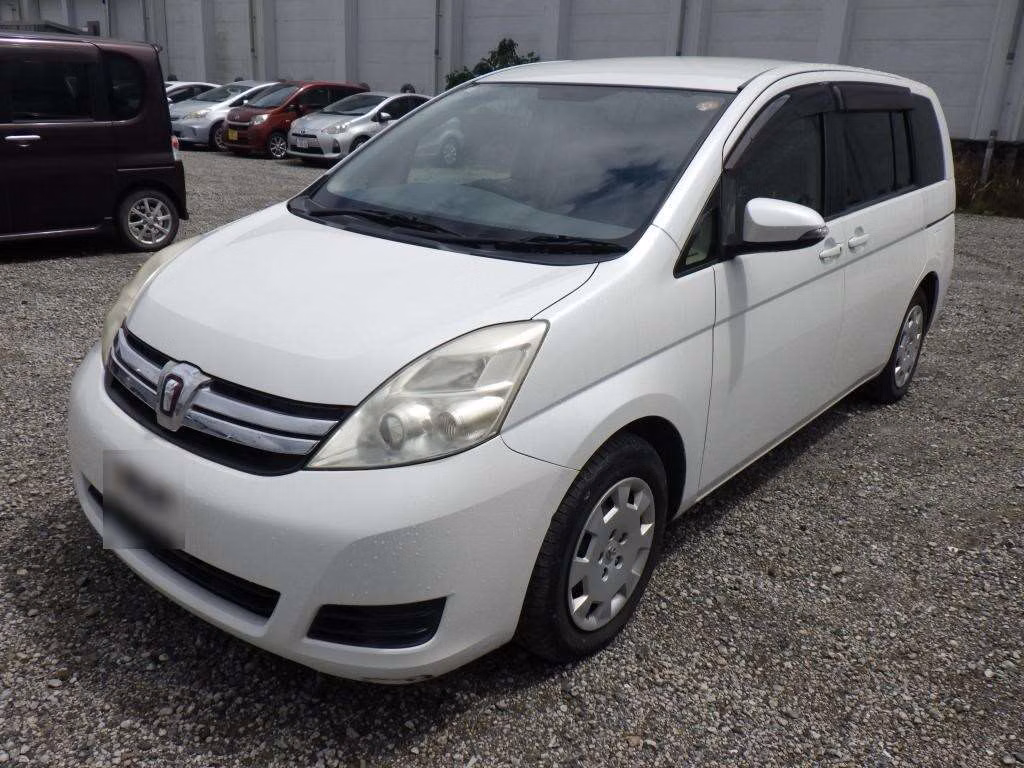 TOYOTA ISIS