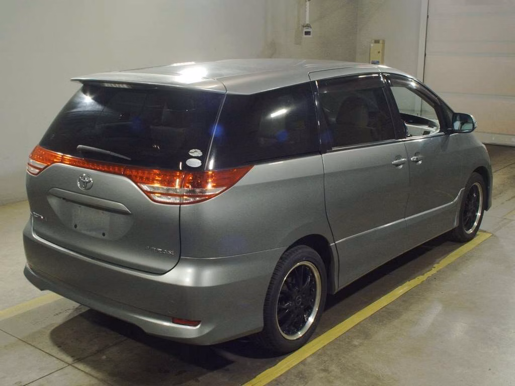 TOYOTA ESTIMA