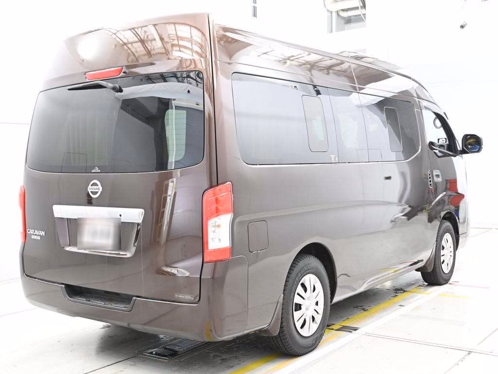NISSAN NV350 CARAVAN