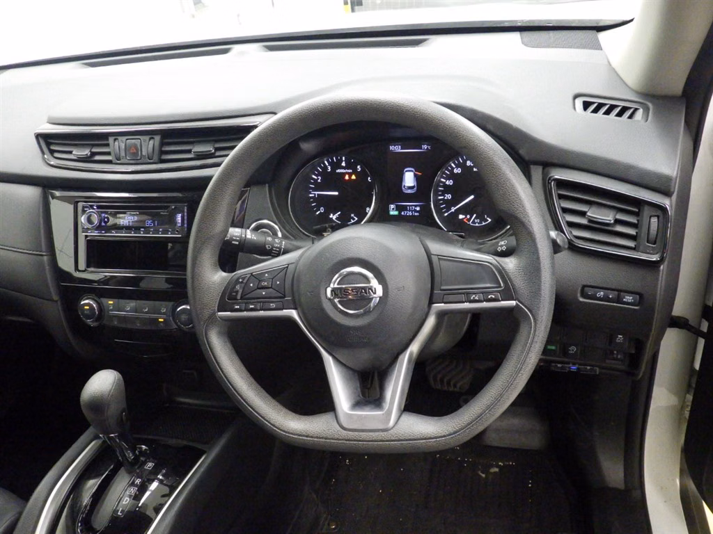 NISSAN X-TRAIL