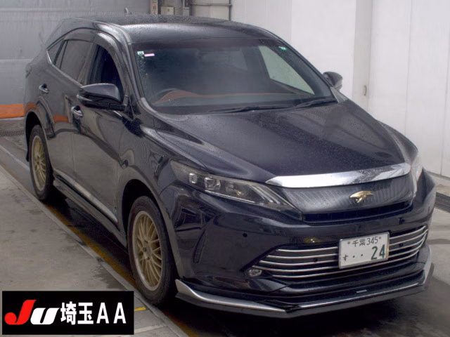 TOYOTA HARRIER