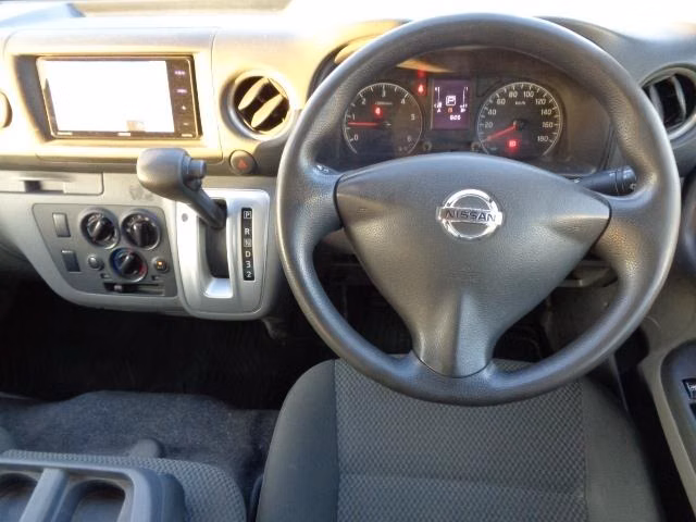NISSAN NV350 CARAVAN