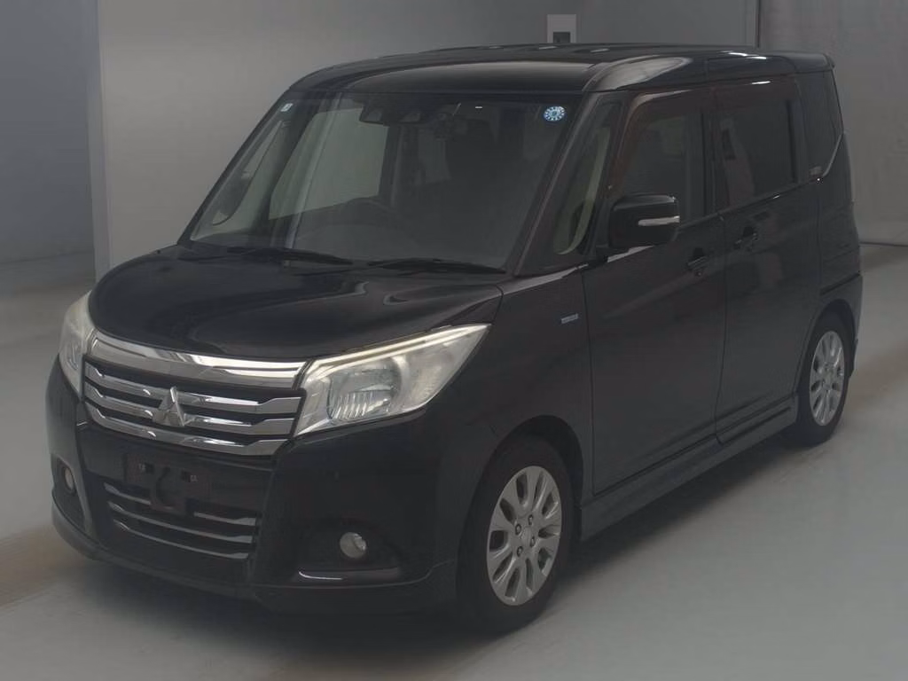 MITSUBISHI DELICA D:2