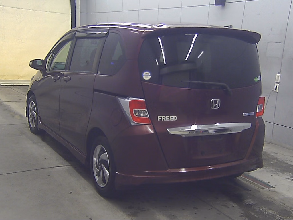 HONDA FREED