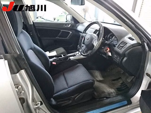 SUBARU LEGACY