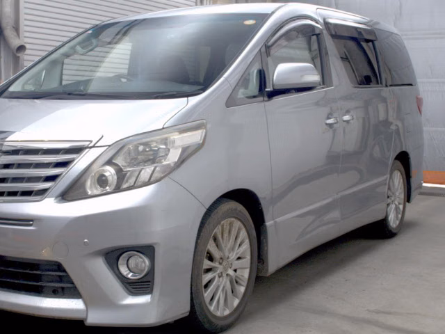 TOYOTA ALPHARD