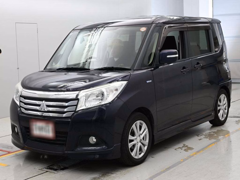 MITSUBISHI DELICA D:2