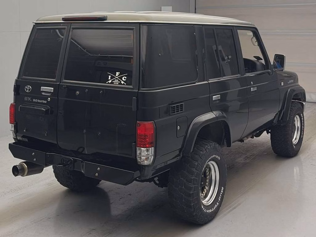 TOYOTA LAND CRUISER PRADO