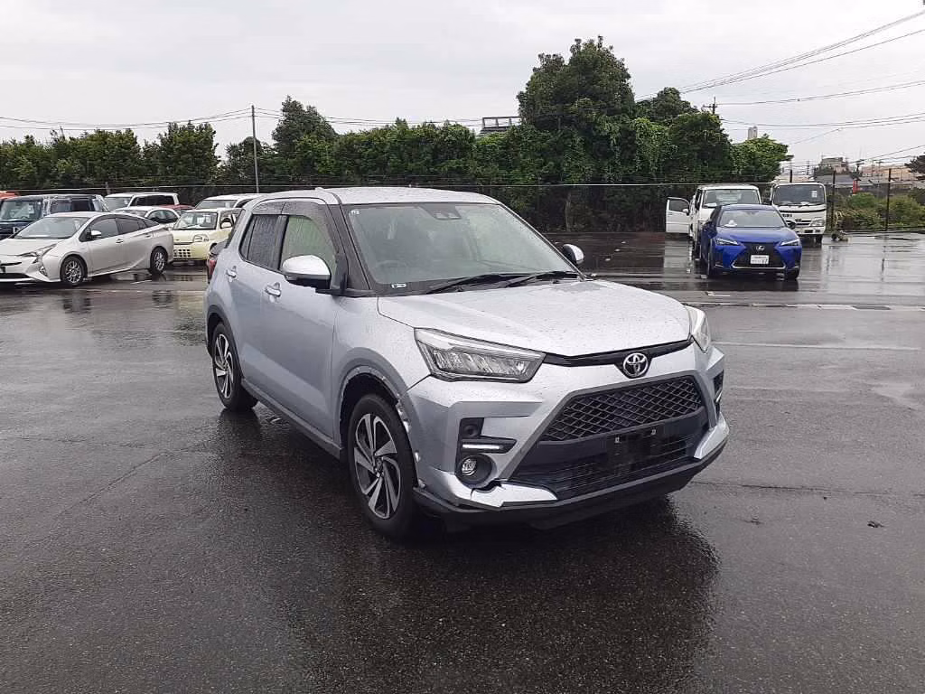 TOYOTA RAIZE