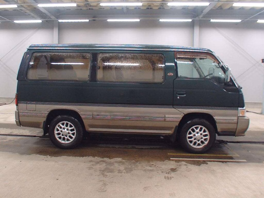 NISSAN HOMY
