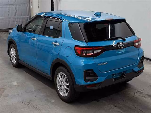TOYOTA RAIZE