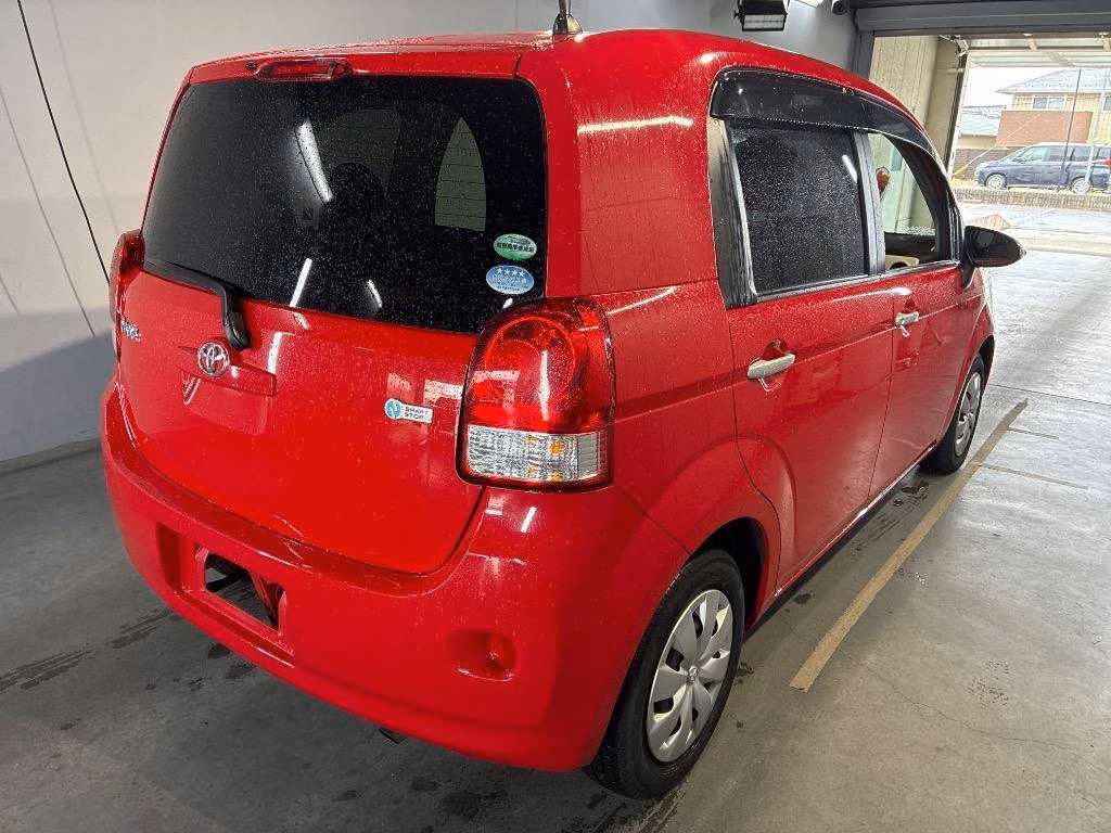 TOYOTA PORTE