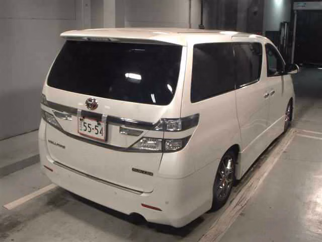 TOYOTA VELLFIRE