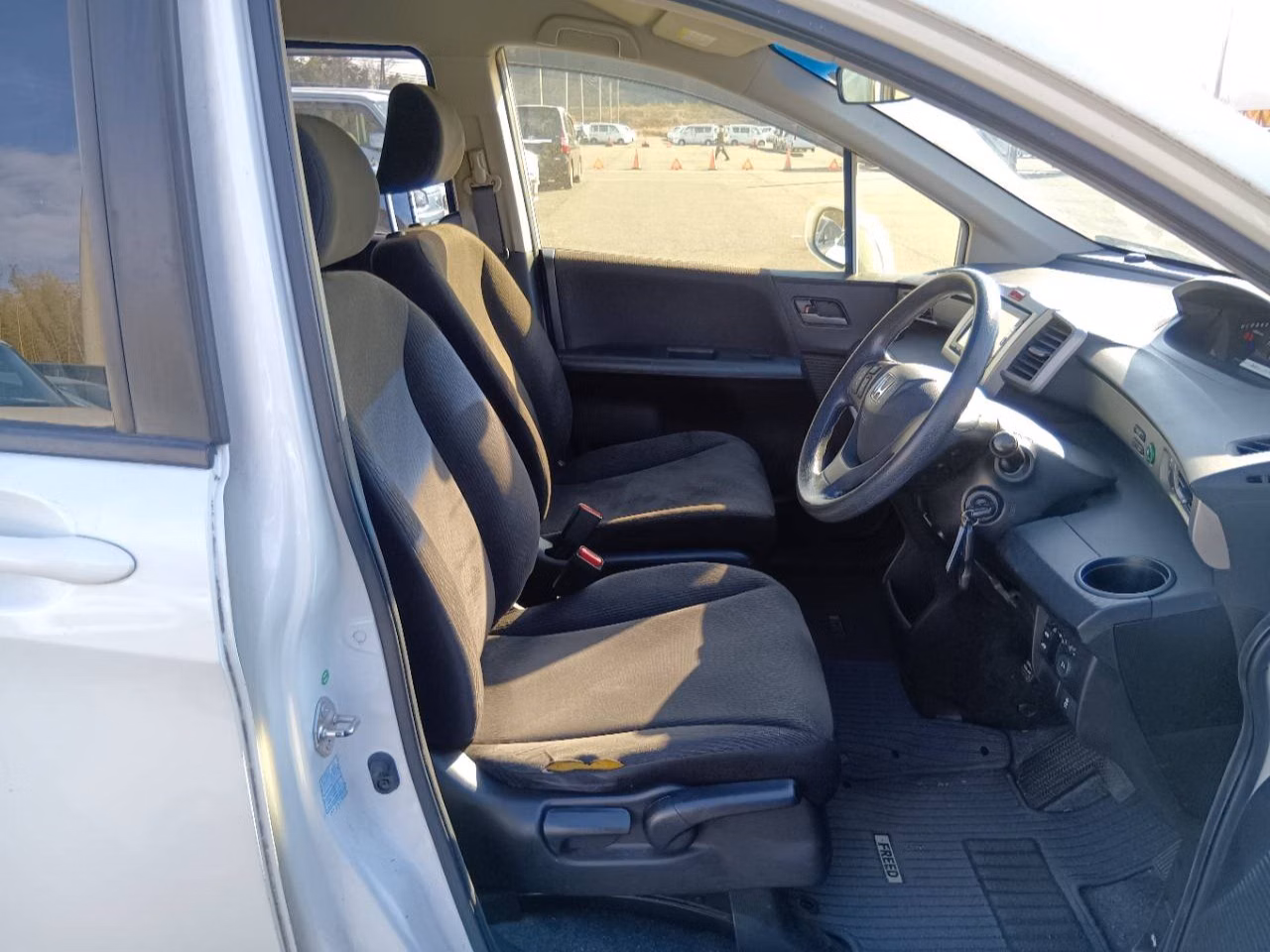 HONDA FREED