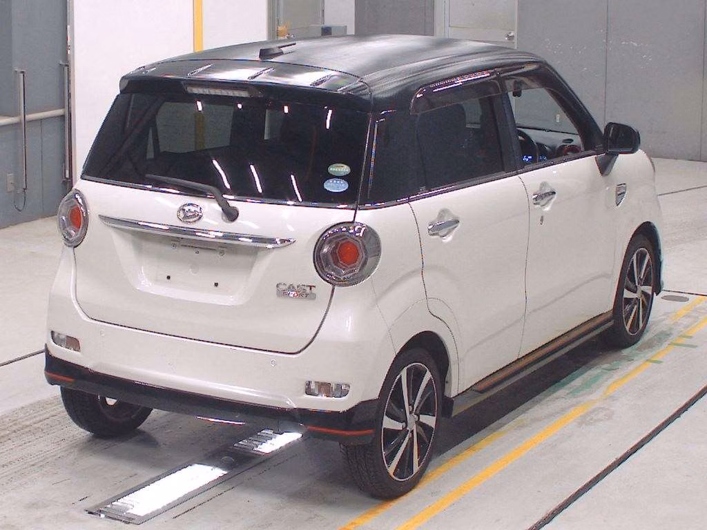DAIHATSU CAST