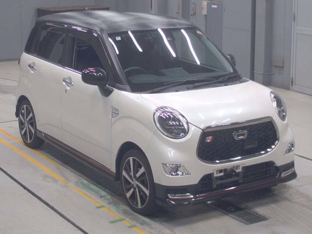 DAIHATSU CAST