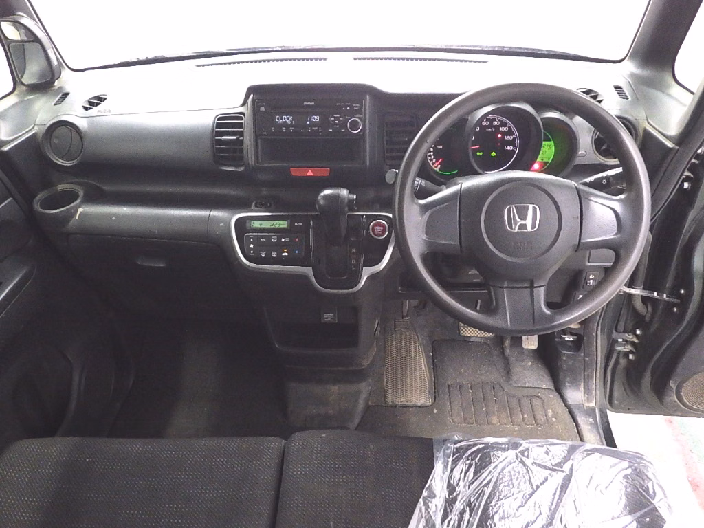 HONDA N-BOX