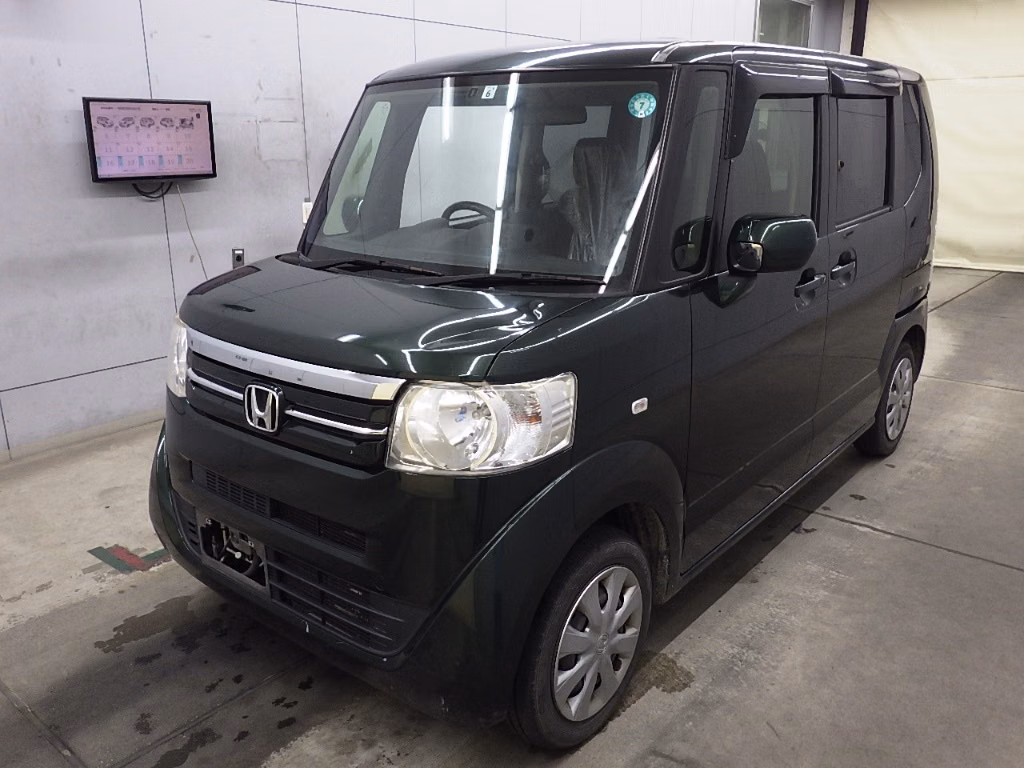 HONDA N-BOX