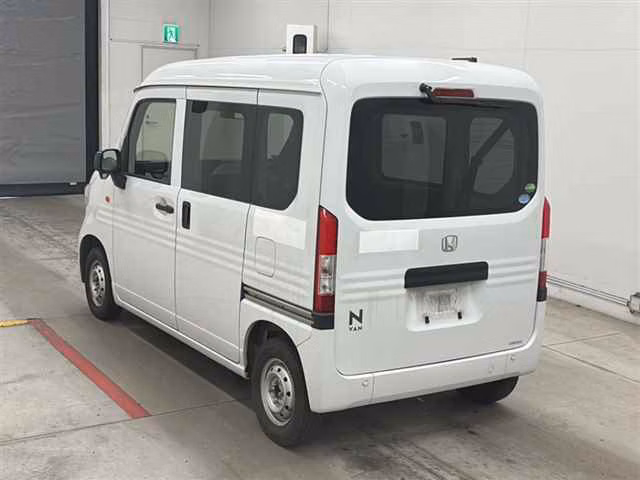 HONDA N-VAN