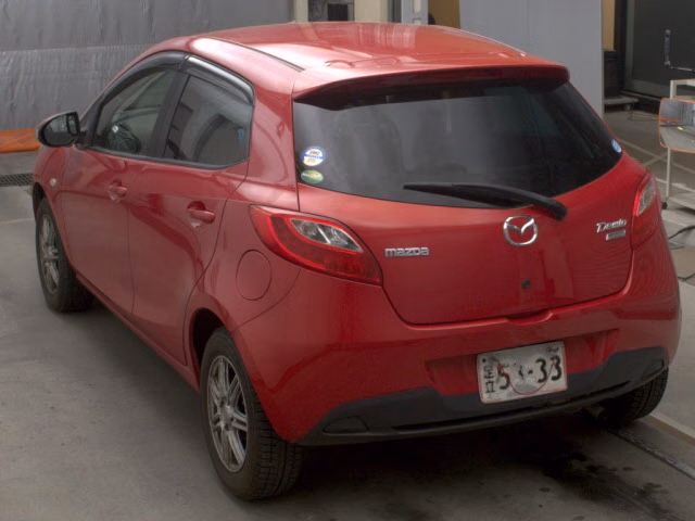 MAZDA DEMIO
