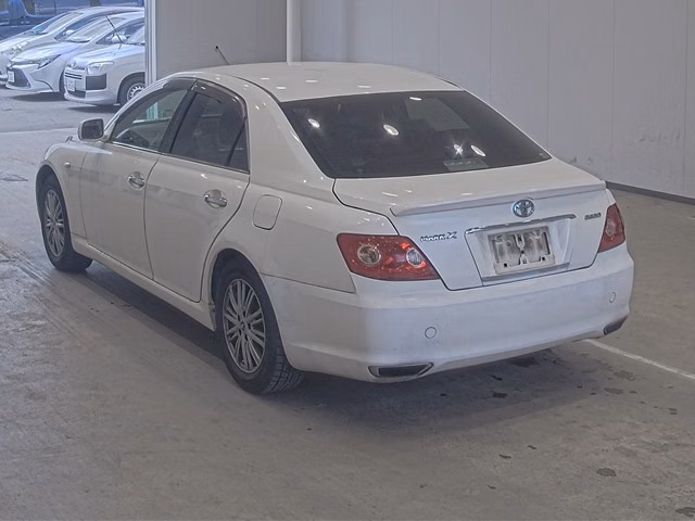 TOYOTA MARK X
