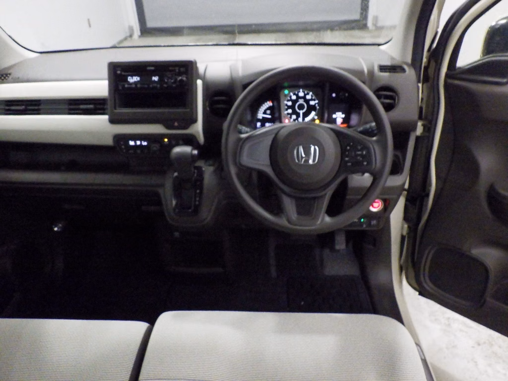 HONDA N-WGN