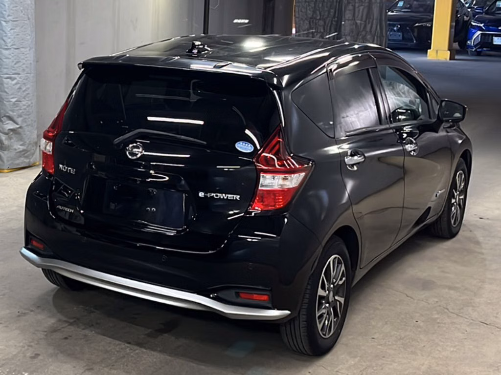 NISSAN NOTE